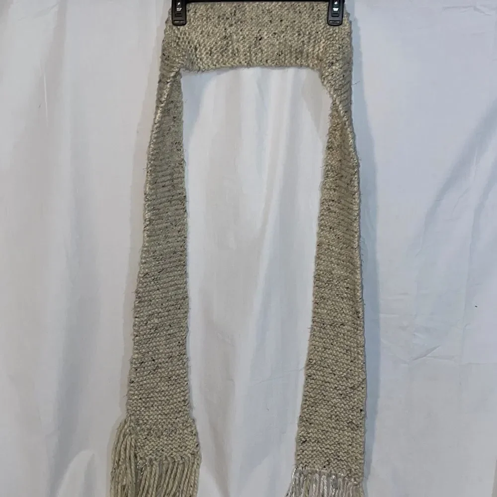 Knit scarf